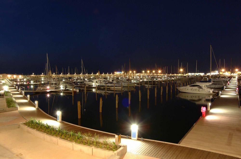 Hotel Villa Dina Ρίμινι Εξωτερικό φωτογραφία